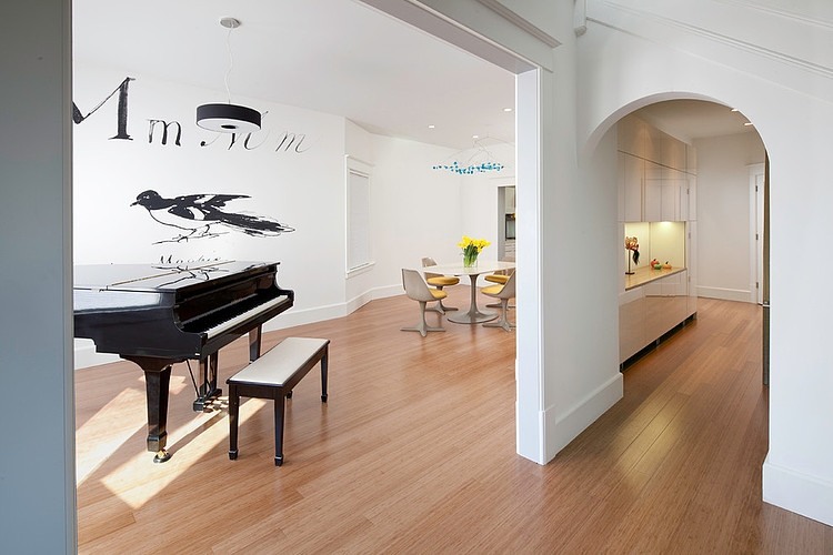 Eddie House by Three Legged Pig Design