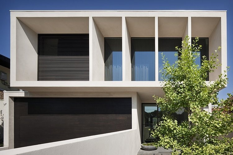 Malvern House by Lubelso