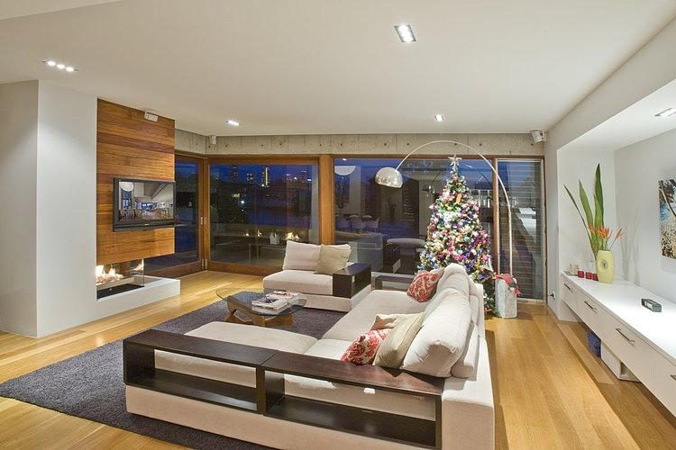 Amalfi Drive Residence by BGD Architects