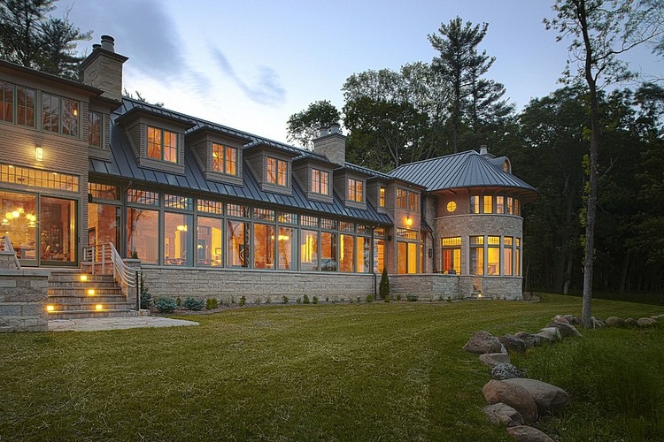 Lake House Retreat by Morgante Wilson Architects