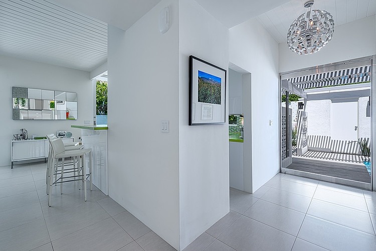 Las Palmas Residence