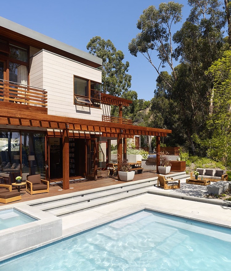 Mandeville Canyon Residence by Rockefeller Partners Architects