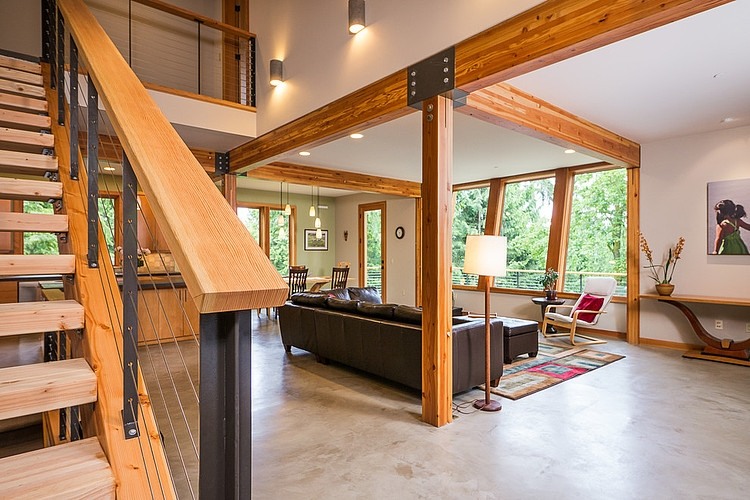Modern Green House by Kirsten Robertson and Frank Pietromonaco