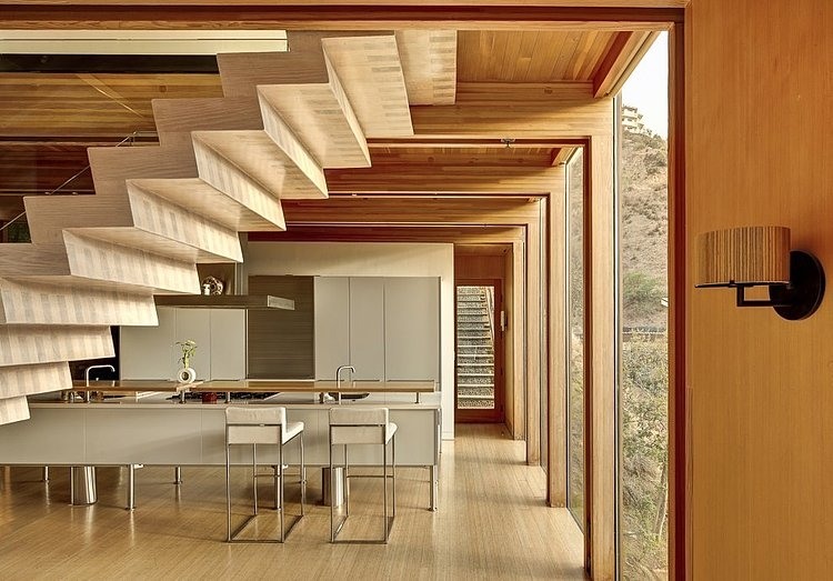 Hollywood Hills House by A+E Architecture