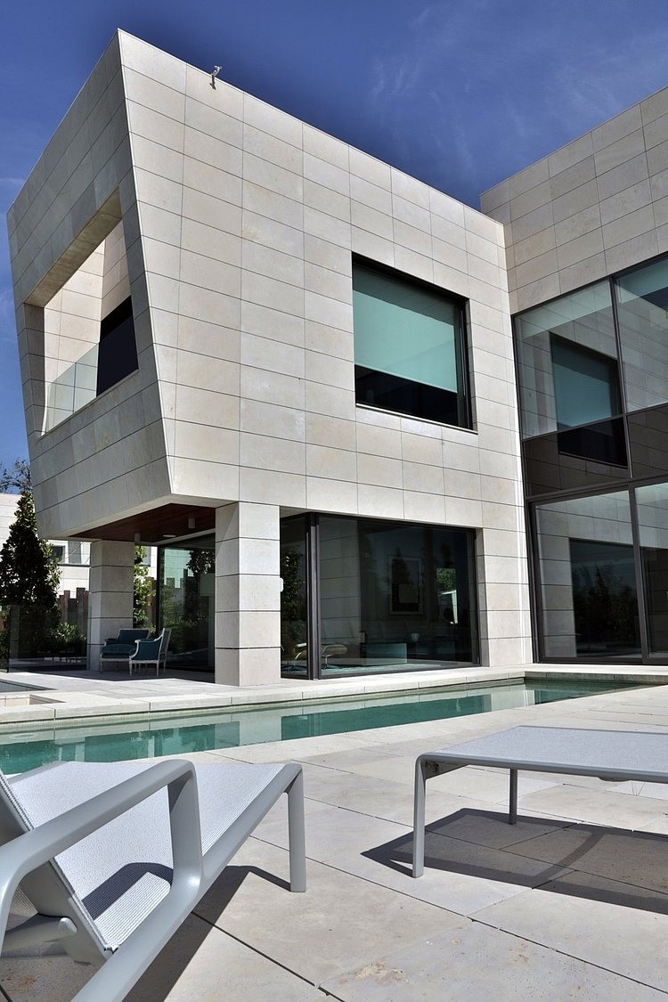 The Memory House by A-cero