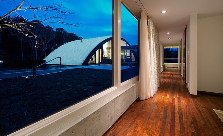 Arc House by Maziar Behrooz