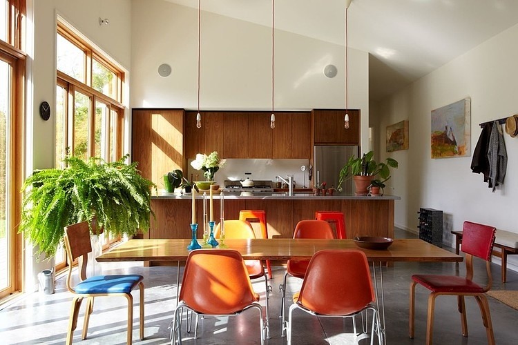 Confluence House by Incorporated