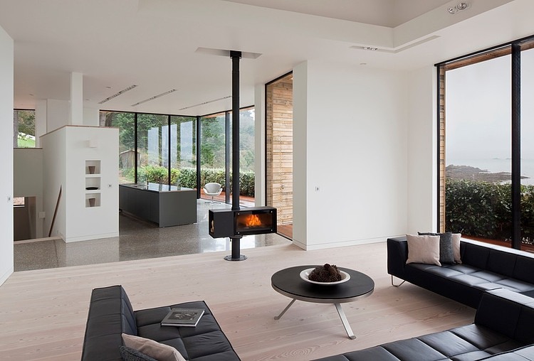 Le Portelet by Moo Architects