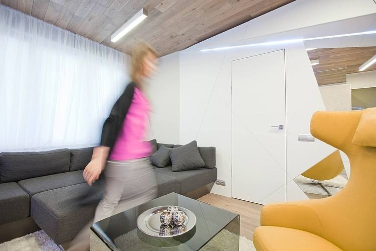 Living Room by Geometrix Design