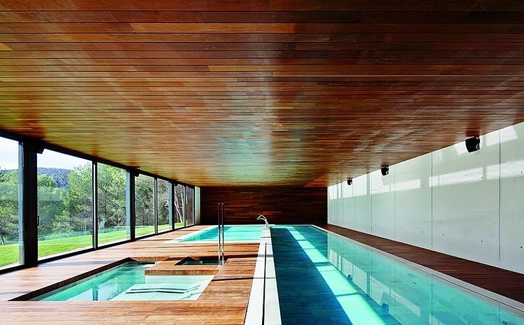 Kubik Extension by Guillermo Reynes Architecture Studio
