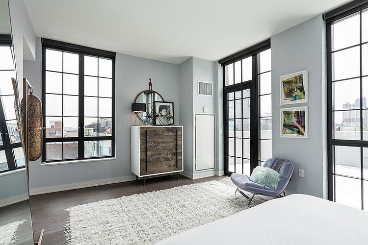 Contemporary Apartment in Brooklyn