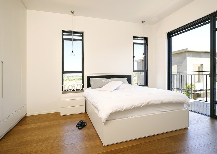 Hod-Hasharon House