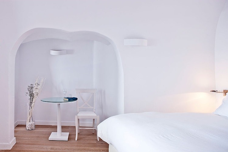 Katikies Hotel