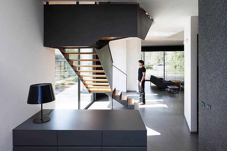 Wo House by SO Architecture