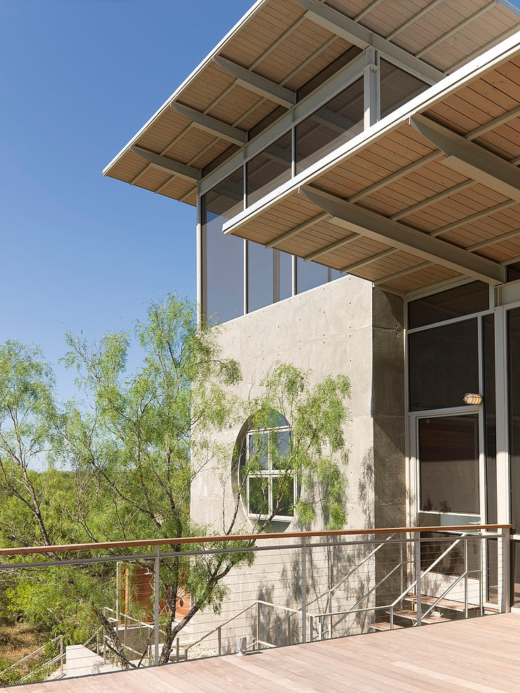 Locomotive Ranch Trailer by Andrew Hinman Architecture