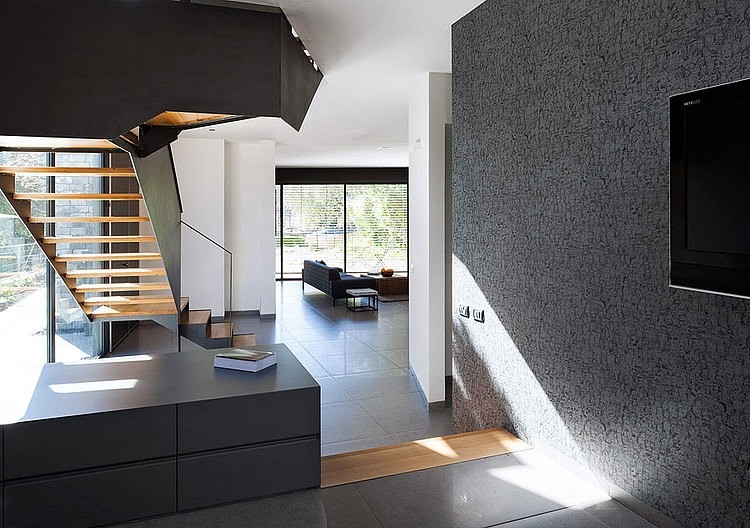 Wo House by SO Architecture
