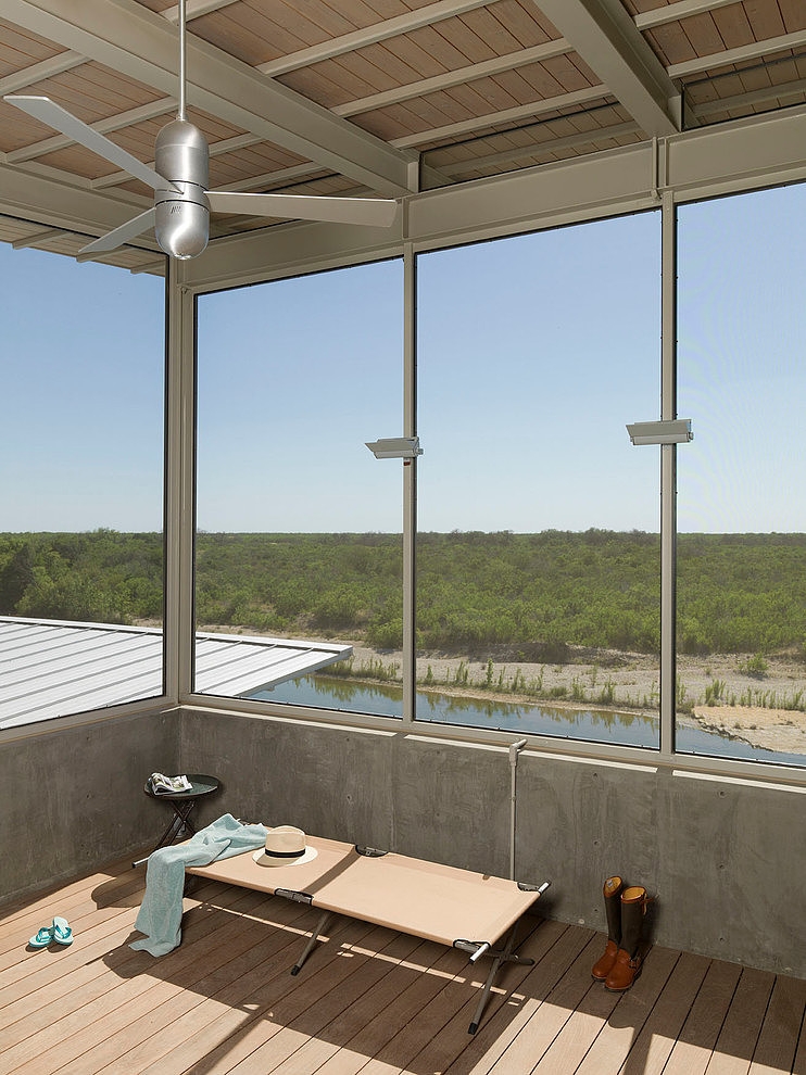 Locomotive Ranch Trailer by Andrew Hinman Architecture
