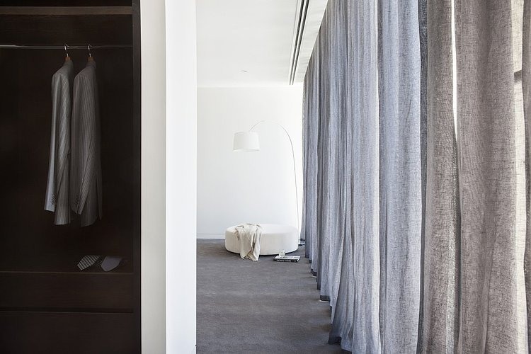Malvern House by Lubelso