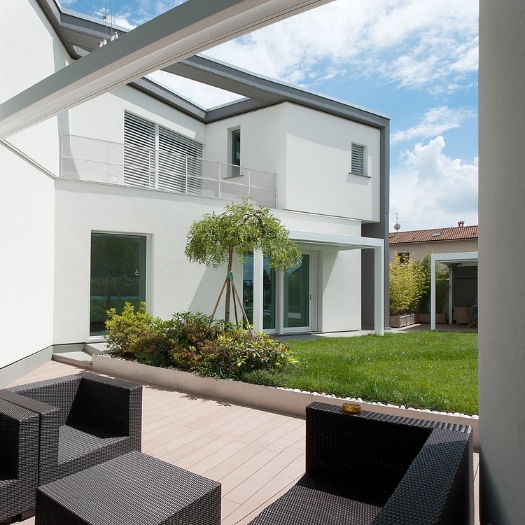 Bergamo Residence by Dap Studio