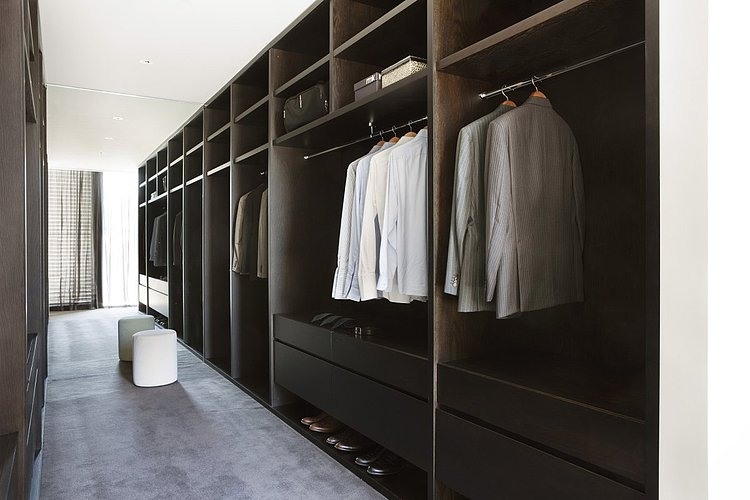 Malvern House by Lubelso