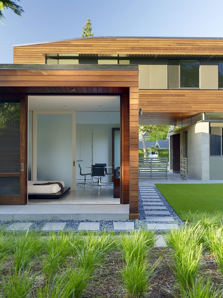 Family Home in Palo Alto by CCS Architecture