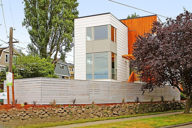 Georgia Residence by Green Canopy Homes