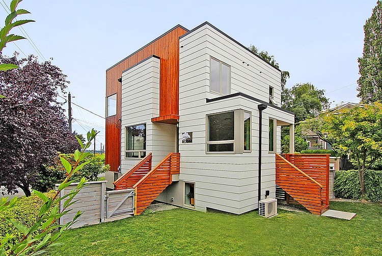 Georgia Residence by Green Canopy Homes