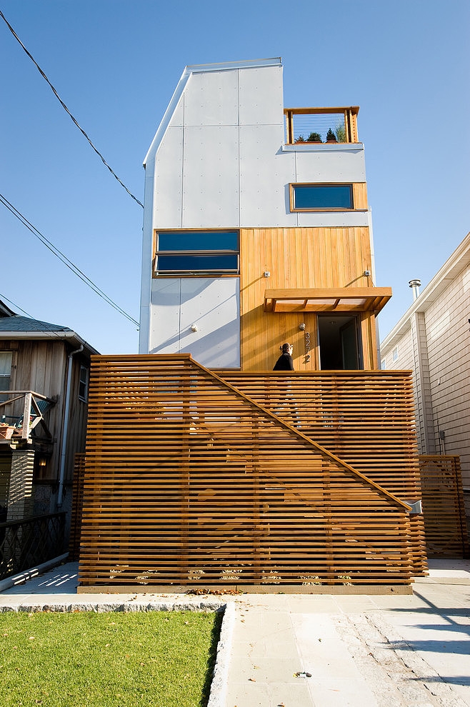 Bronx Box by Resolution: 4 Architecture