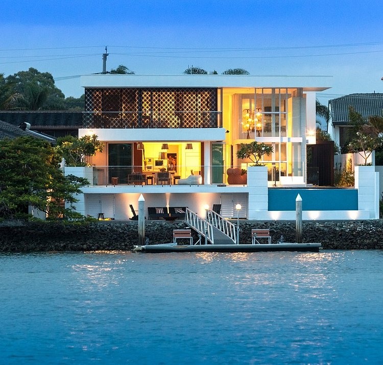 Promenade Residence by Bayden Goddard Design Architects