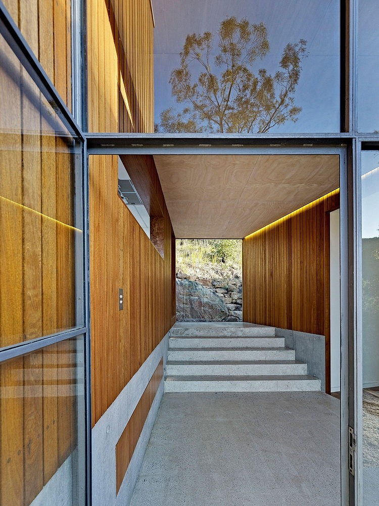St Alban’s House by Rory Brooks Architects