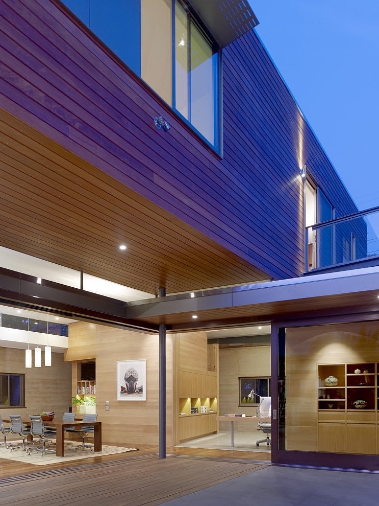 Family Home in Palo Alto by CCS Architecture