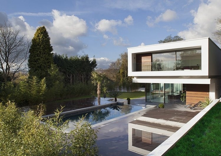 White Lodge by Dyer Grimes Architects