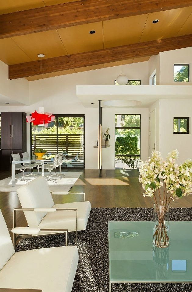 Hollcroft Residence by Giulietti Schouten Architects