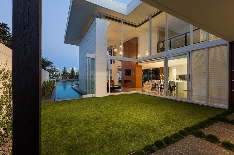 Promenade Residence by Bayden Goddard Design Architects