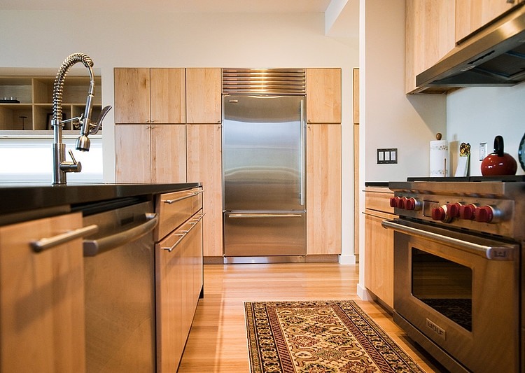Bronx Box by Resolution: 4 Architecture