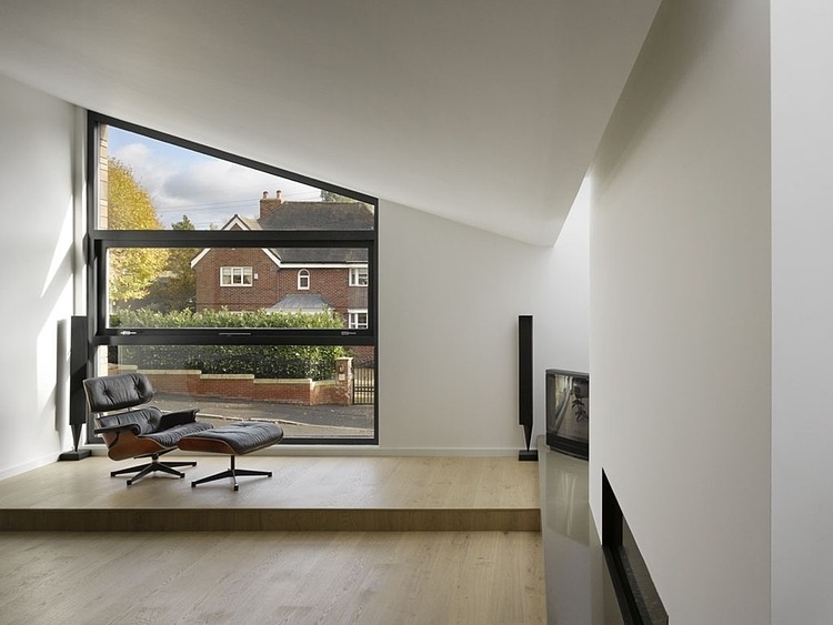 House 1005 by ISA Studio