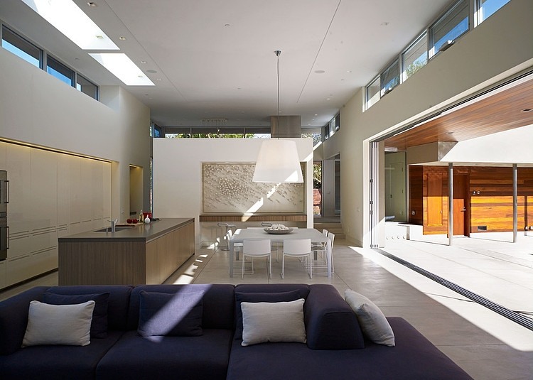 Menlo Park Residence by Matarozzi Pelsinger Builders