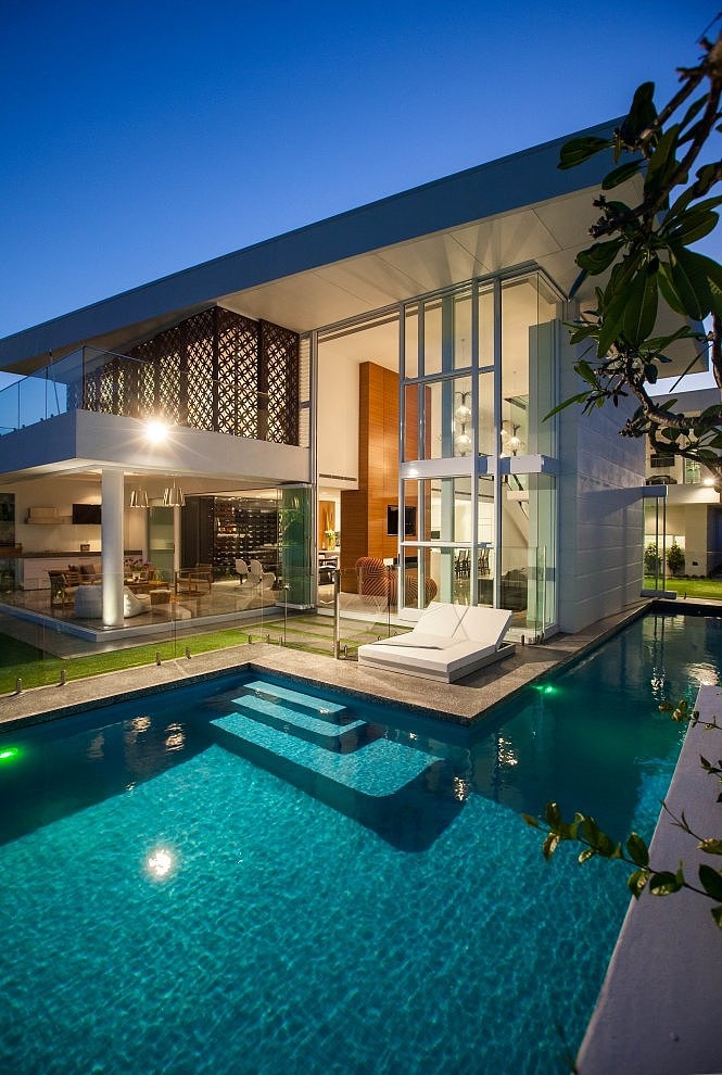Promenade Residence by Bayden Goddard Design Architects