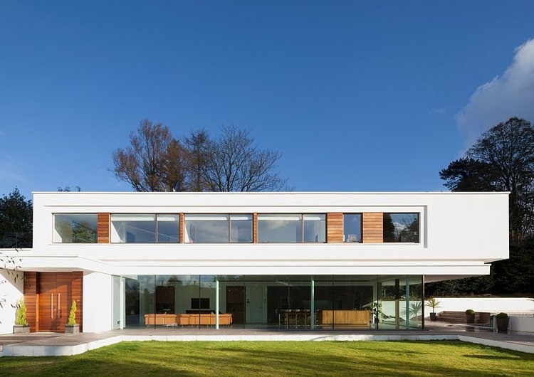 White Lodge by Dyer Grimes Architects
