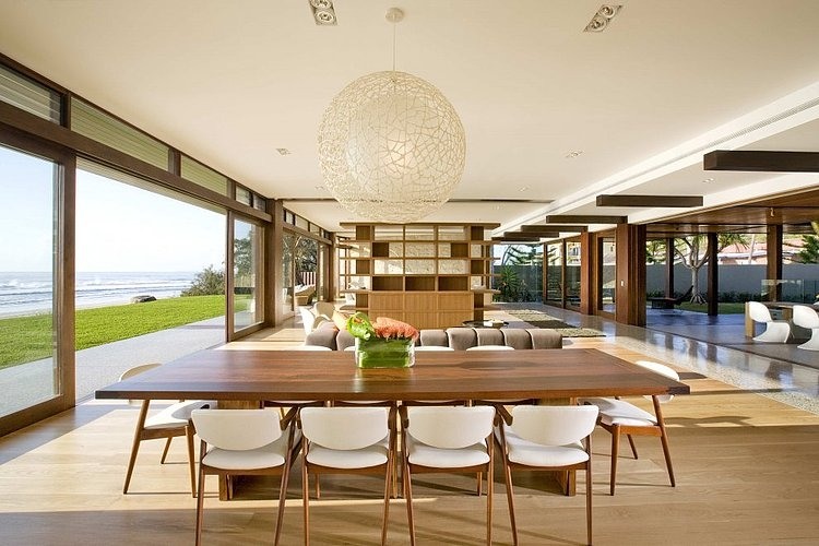 Albatross Residence by BGD Architects