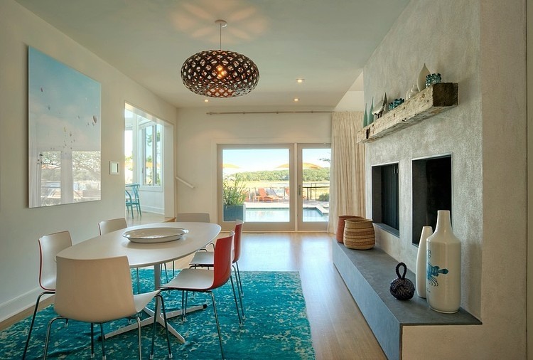 Hamptons House by David Howell Design