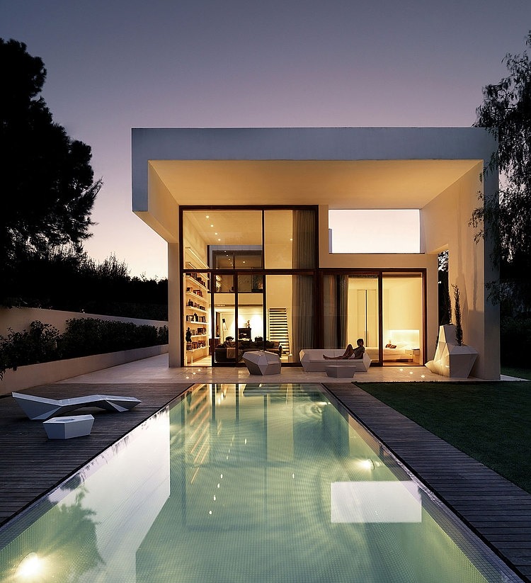Rocafort House by Ramon Esteve Studio