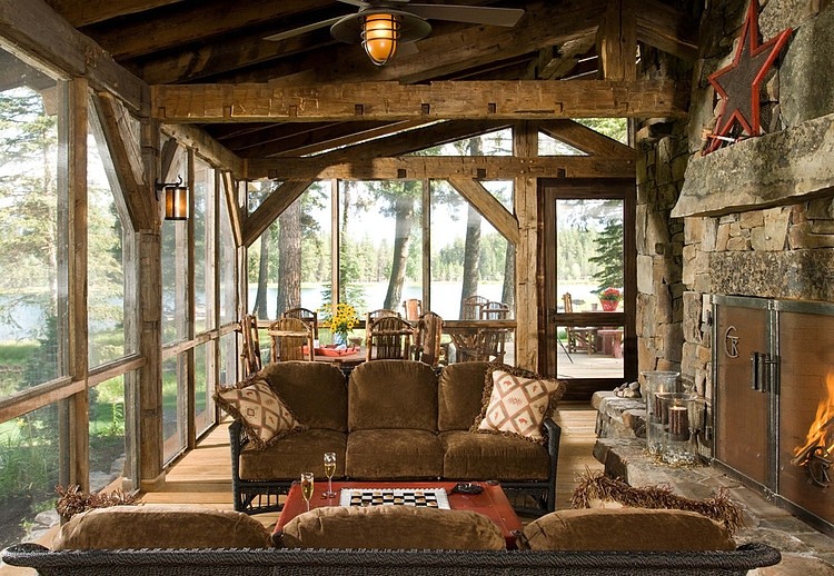 Rustic Retreat by RMT Architects