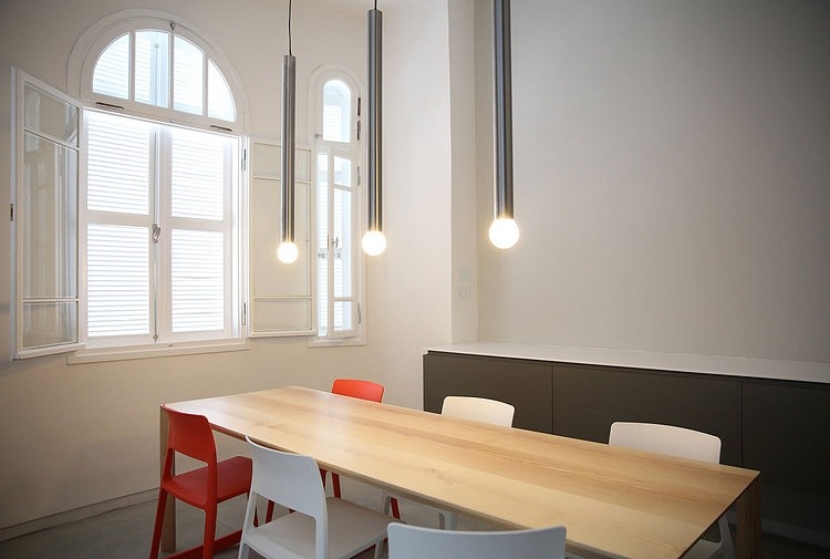 Tel Aviv Apartment by Chiara Ferrari Studio
