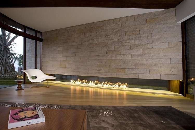 Albatross Residence by BGD Architects