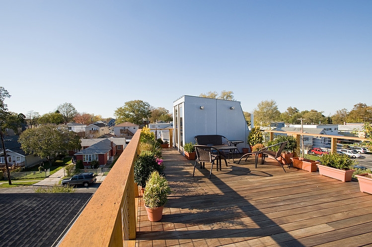 Bronx Box by Resolution: 4 Architecture