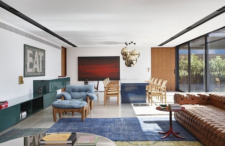 BT House by Studio Guilherme Torres