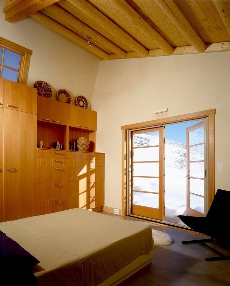 Elbow Coulee Retreat by Balance Associates Architects