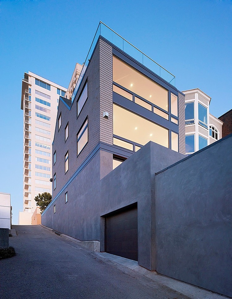 Larkin Street Home by John Maniscalco Architecture