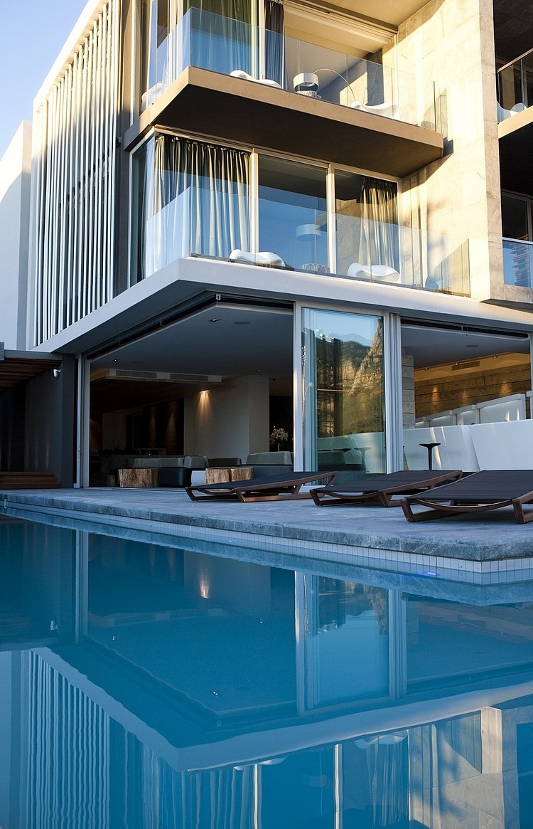 Pod Boutique Hotel by Greg Wright Architects